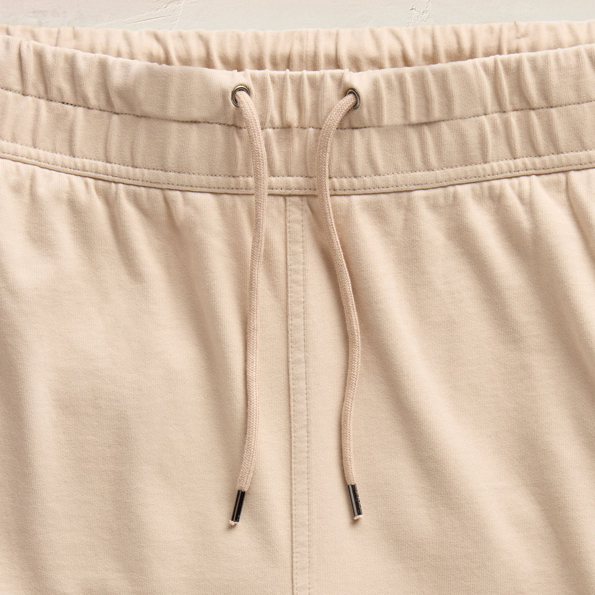 Heavy Organic Sueded Jersey Sweat Short in Stone | James Perse Los Angeles