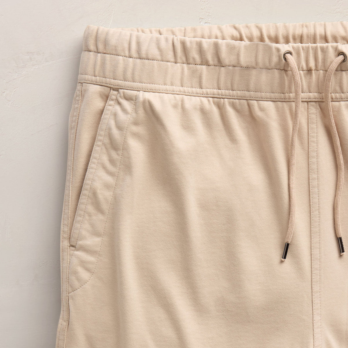 Heavy Organic Sueded Jersey Sweat Short in Stone | James Perse Los Angeles