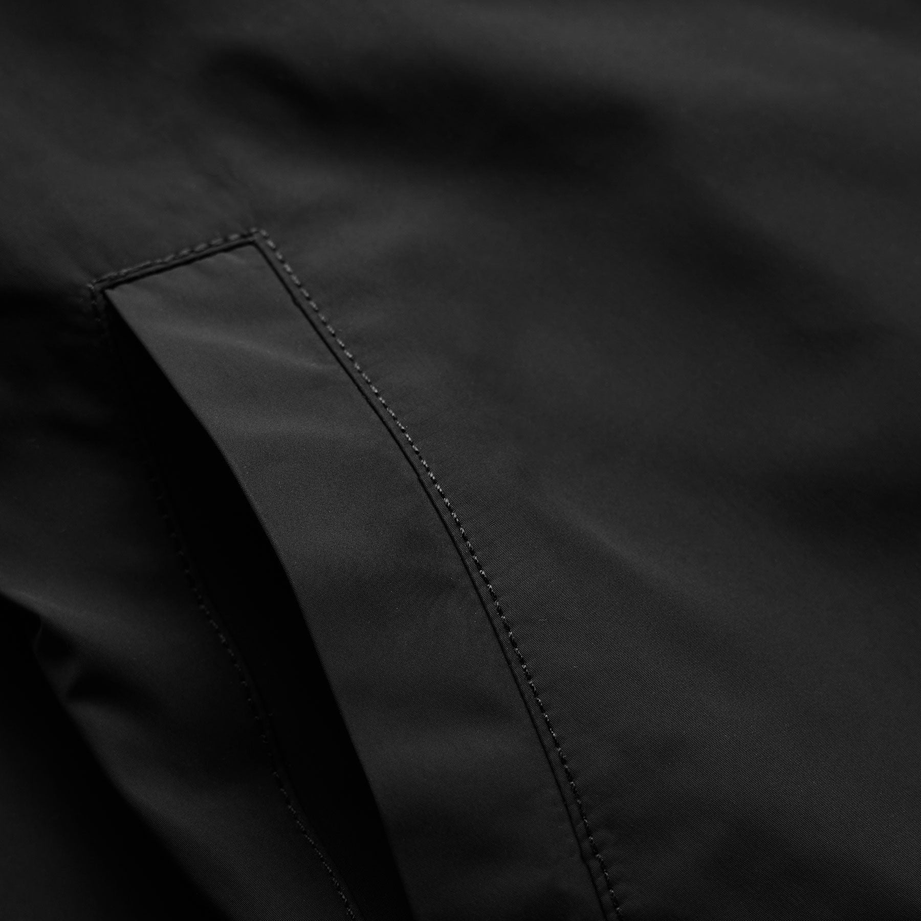 Recycled Twill Coach Jacket in Black | James Perse Los Angeles