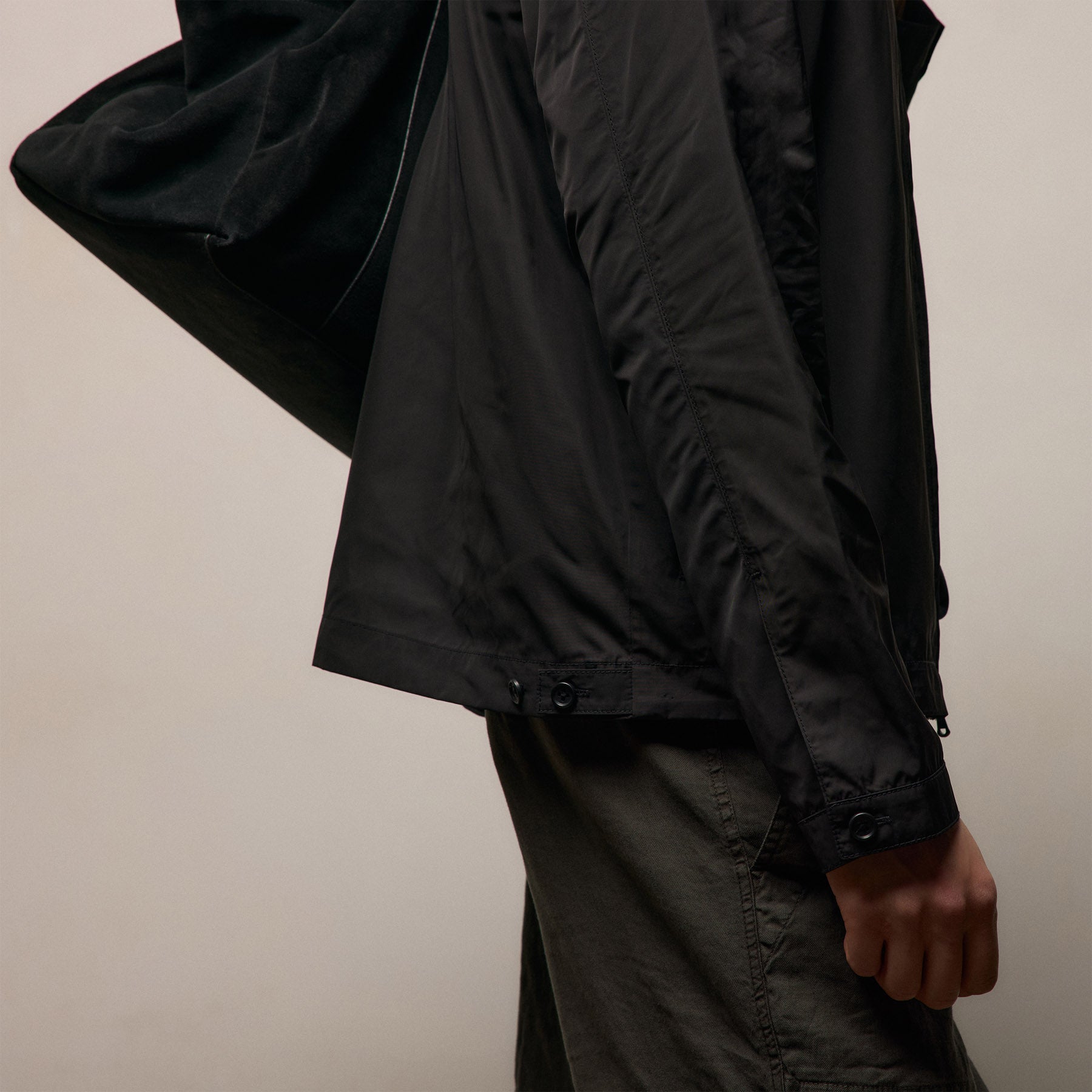 Recycled Twill Coach Jacket in Black | James Perse Los Angeles