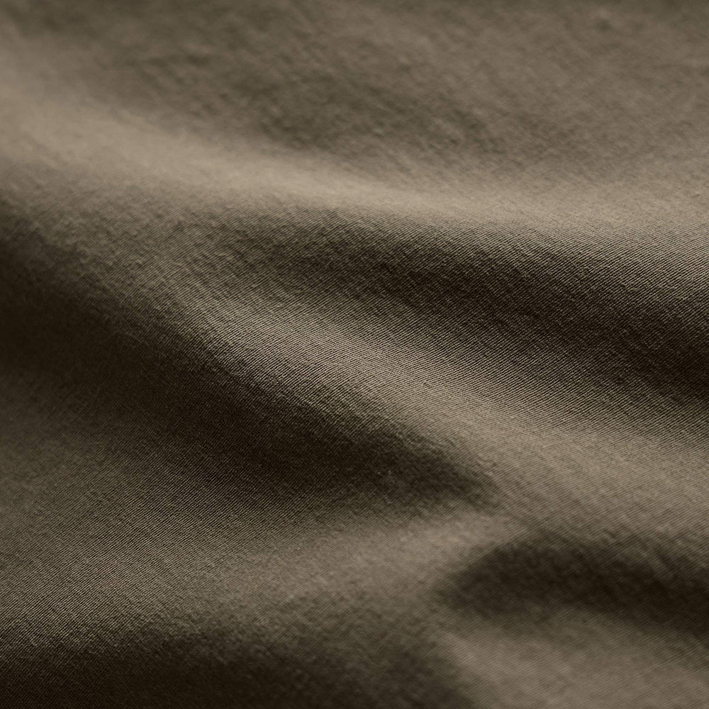 Stretch Poplin Drawstring Pant in Light Olive | James Perse Los Angeles