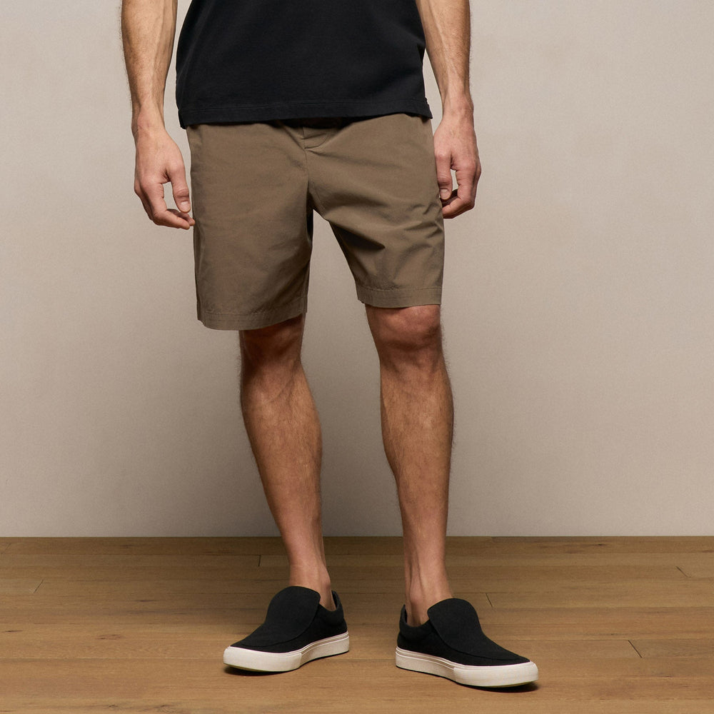 Stretch Poplin Drawstring Short in Light Olive | James Perse Los Angeles
