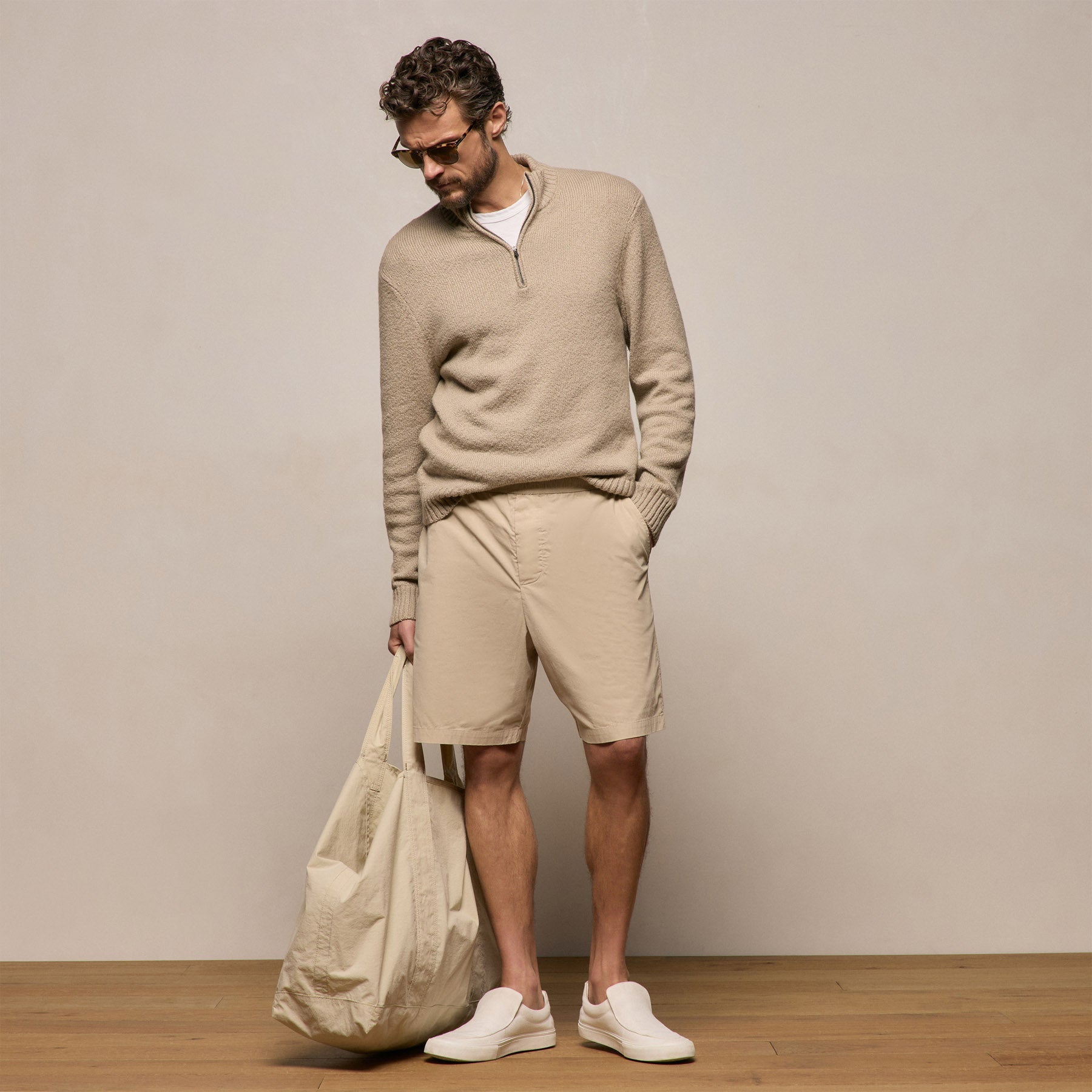 Stretch Poplin Drawstring Short in Light Khaki | James Perse Los Angeles