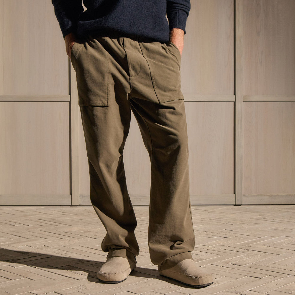 Heavy Sueded Knit Utility Pant in Army Green | James Perse Los Angeles