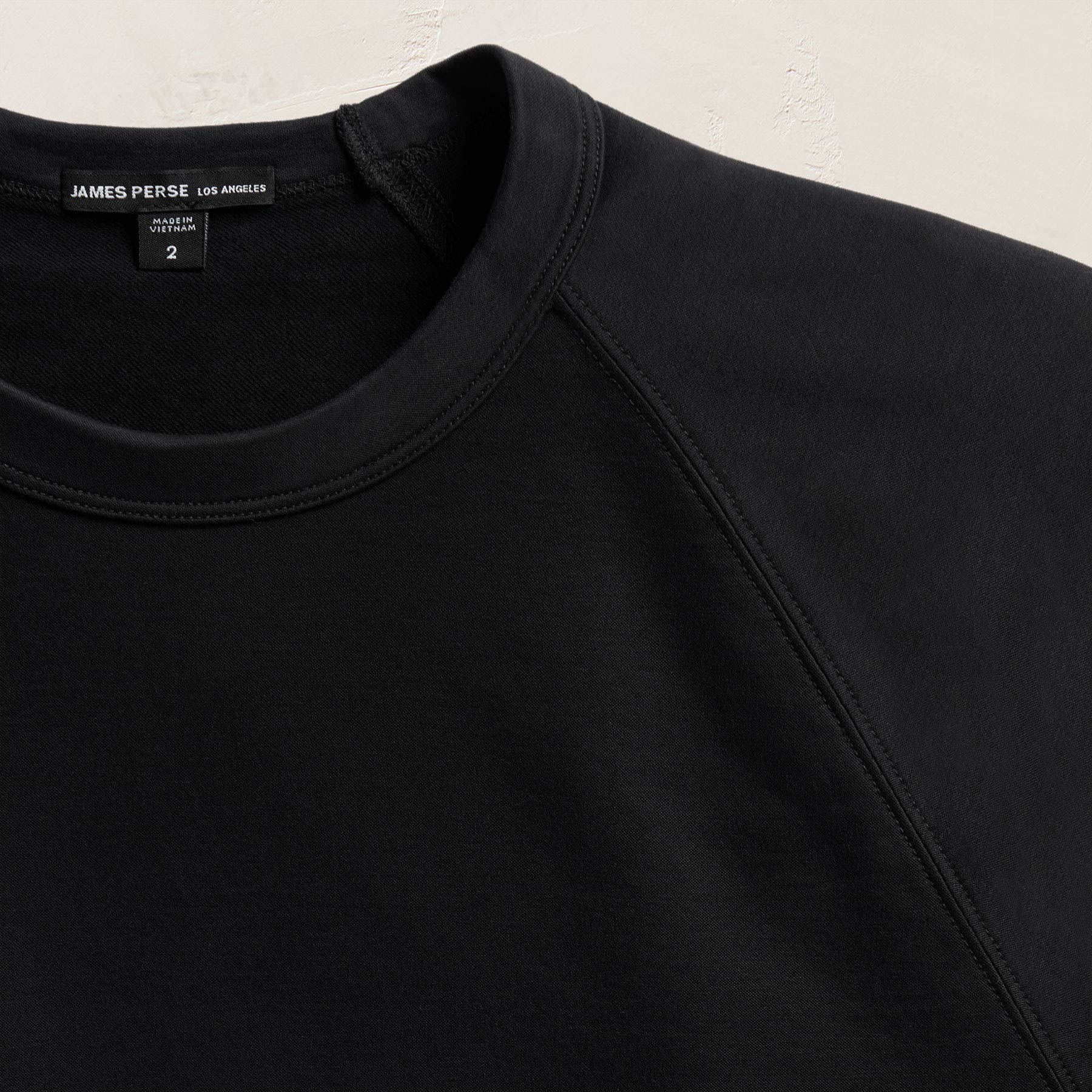 Fine French Terry Raglan Crew in Black | James Perse Los Angeles