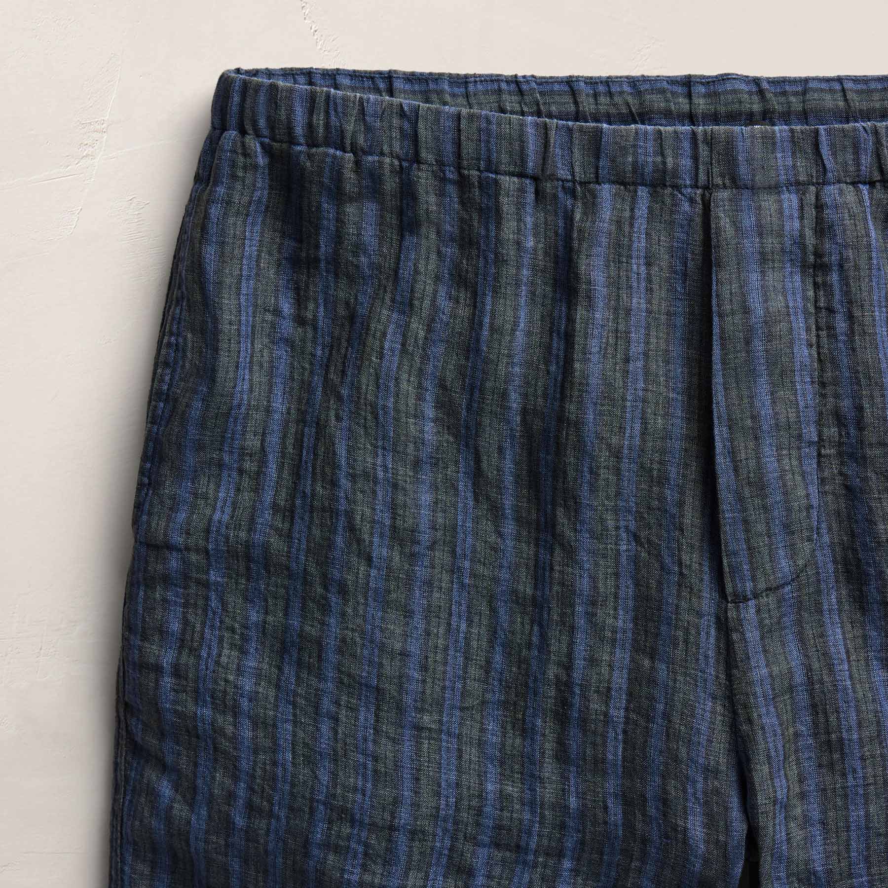 Washed Stripe Linen Relaxed Short in Blue Stripe | James Perse Los Angeles
