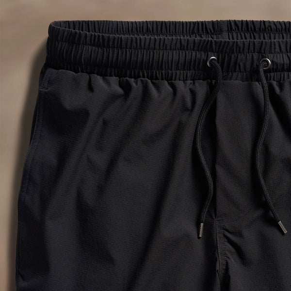 Ripstop Boardshort in Black | James Perse Los Angeles