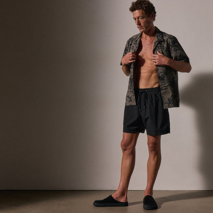 Ripstop Boardshort in Black | James Perse Los Angeles