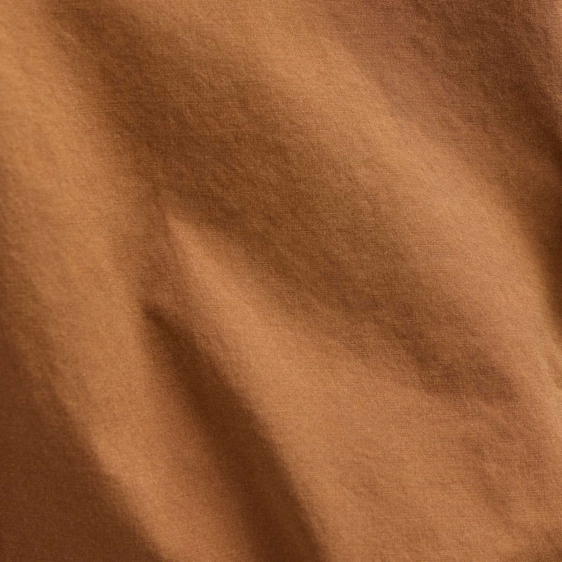 Parachute Poplin Cargo in Whiskey Pigment  | James Perse Los Angeles