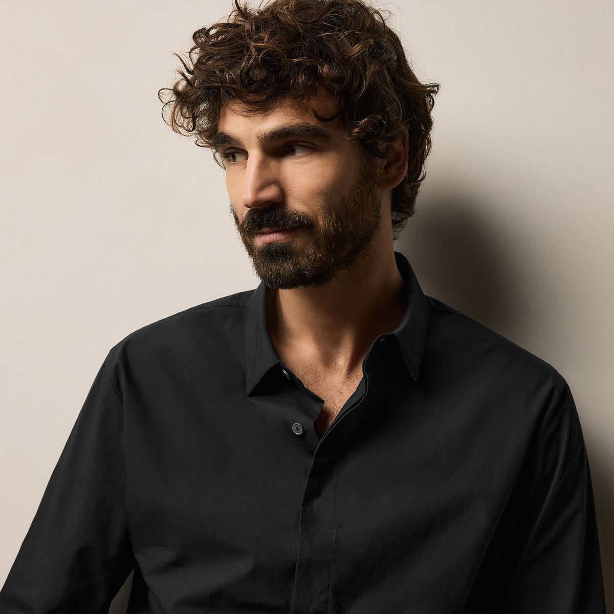 Supima Poplin Shirt in Black | James Perse Los Angeles