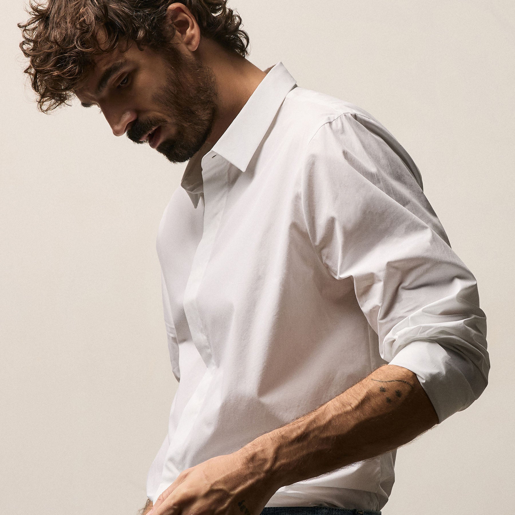 Supima Poplin Shirt in White | James Perse Los Angeles