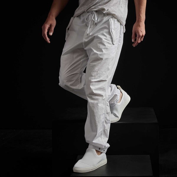 Parachute Flight Pant in White | James Perse Los Angeles