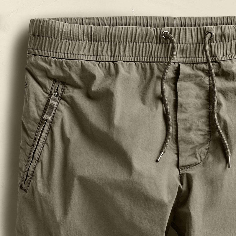 Parachute Poplin Cargo in Birch Pigment | James Perse Los Angeles