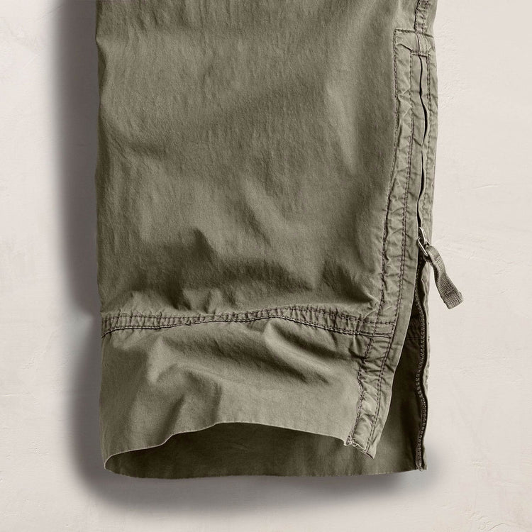 Parachute Poplin Cargo in Birch Pigment | James Perse Los Angeles