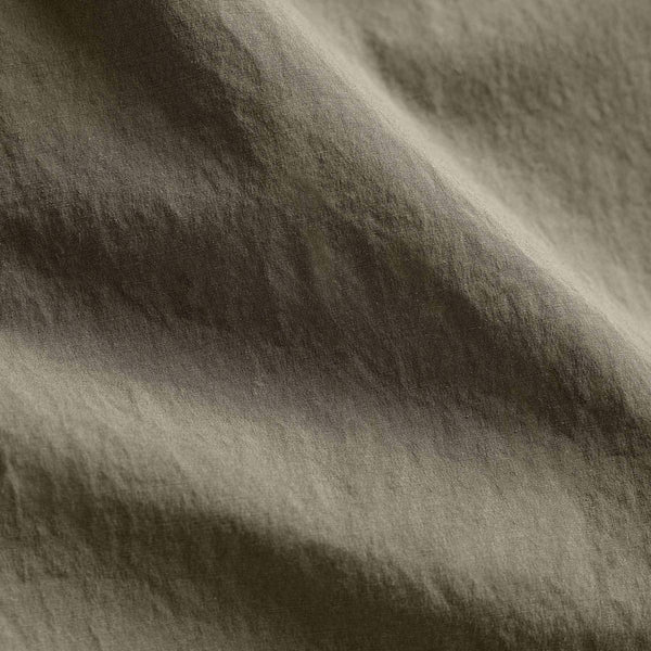 Parachute Poplin Cargo in Birch Pigment | James Perse Los Angeles