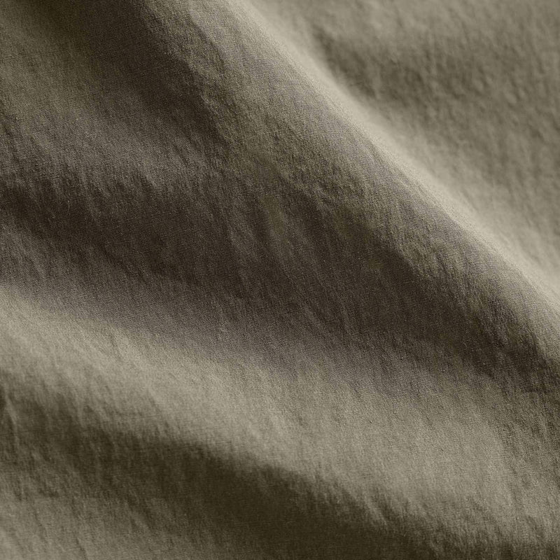 Parachute Poplin Cargo in Birch Pigment | James Perse Los Angeles