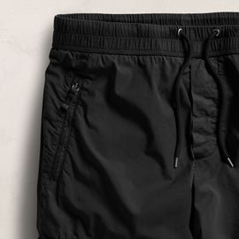 Parachute Poplin Cargo in Black | James Perse Los Angeles