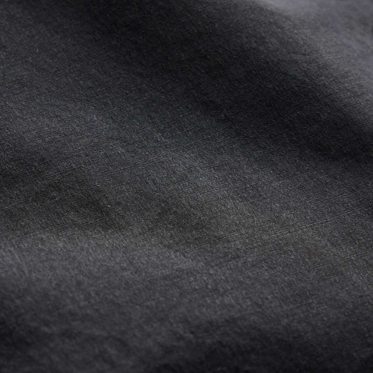 Parachute Poplin Cargo in Blue Noir Pigment | James Perse Los Angeles