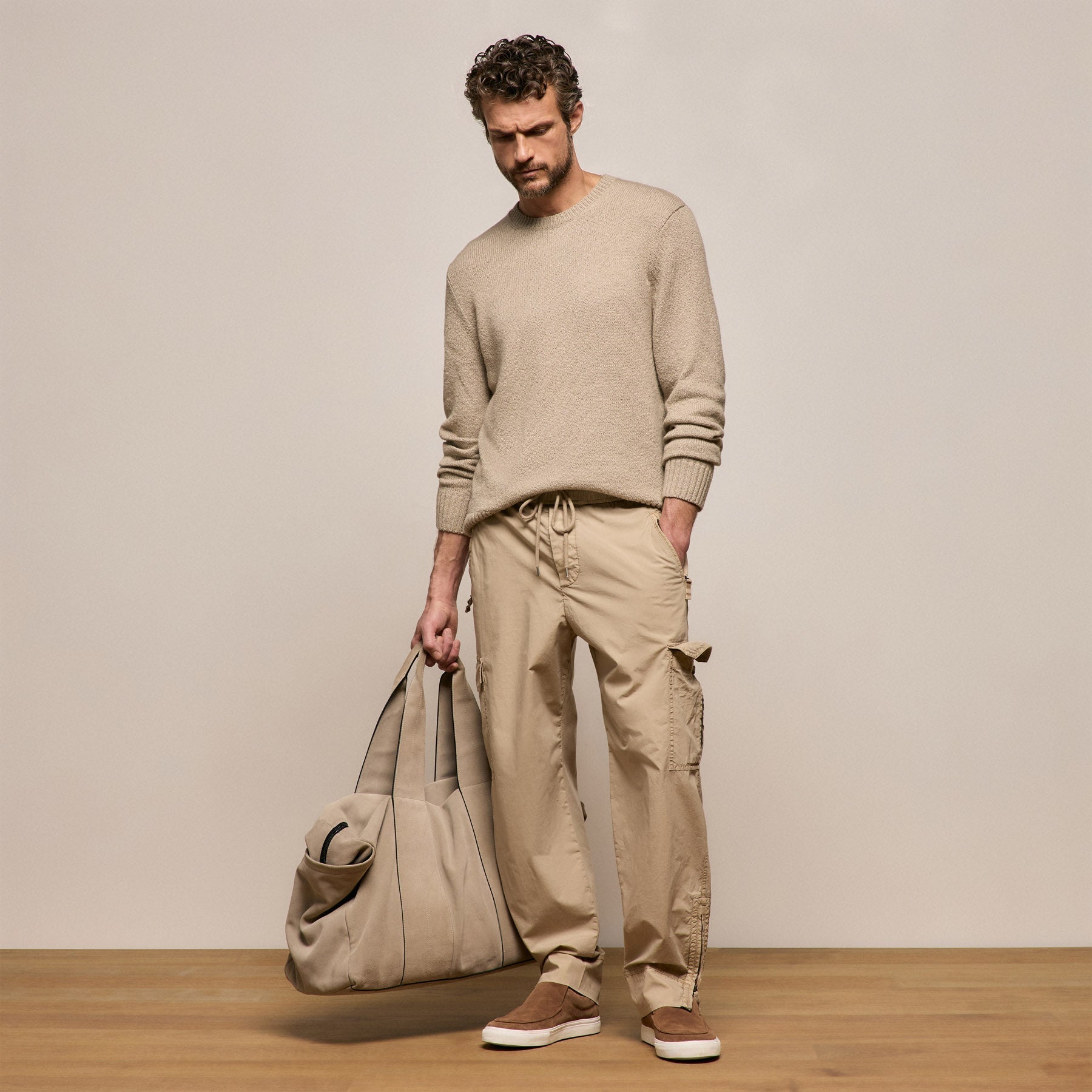Parachute Poplin Cargo in Light Khaki Pigment | James Perse Los Angeles