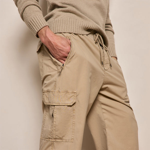 Parachute Poplin Cargo in Light Khaki Pigment | James Perse Los Angeles