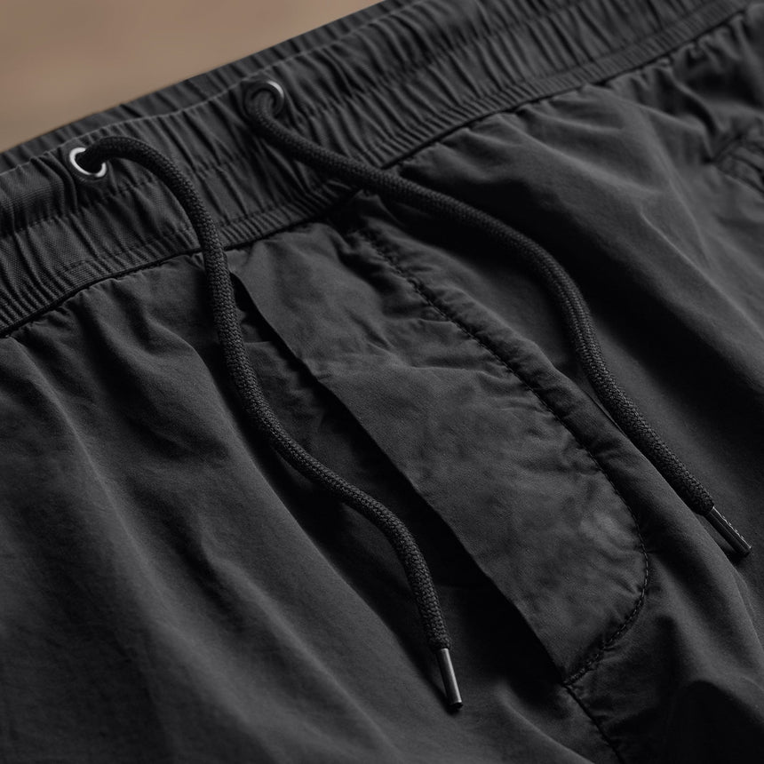 Strtch Spm Ppln Zp Pocket Crg in Magma Pigment | James Perse Los Angeles
