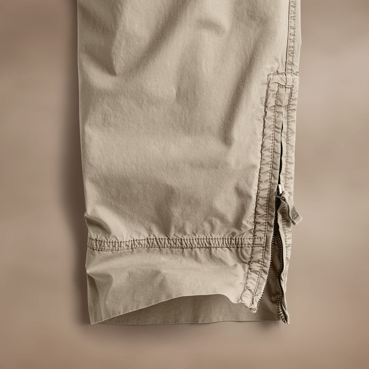 Strtch Spm Ppln Zp Pocket Crg in Overcast Pigment | James Perse Los Angeles