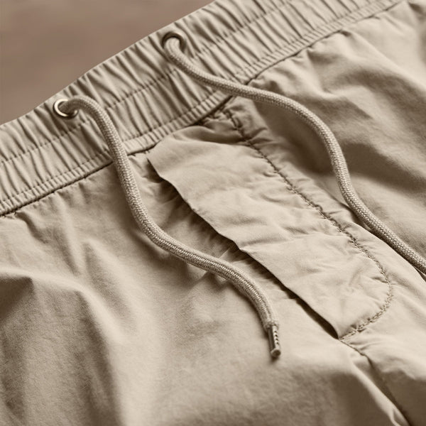 Strtch Spm Ppln Zp Pocket Crg in Overcast Pigment | James Perse Los Angeles