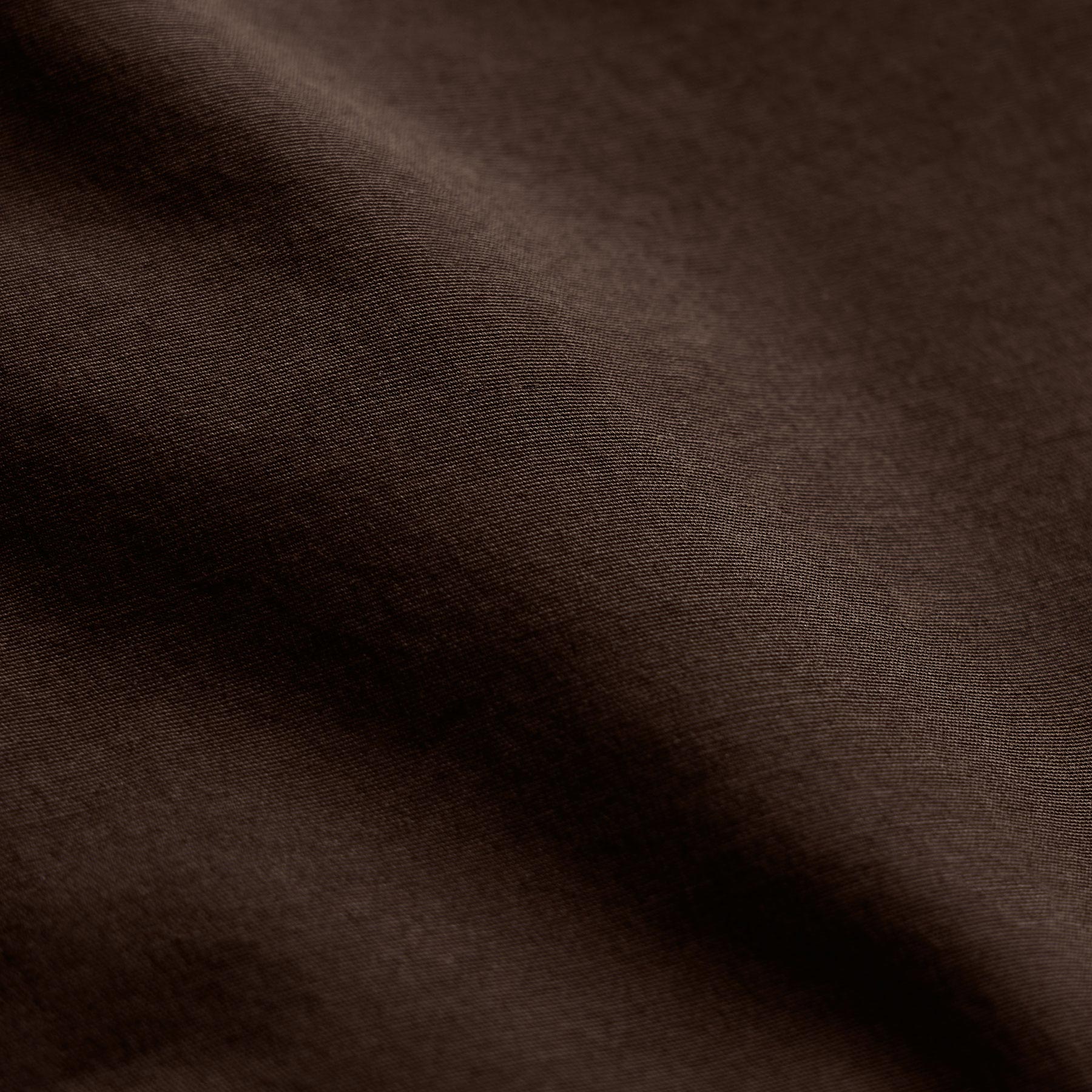 Parachute Poplin Cargo Short in Bark Pigment | James Perse Los Angeles