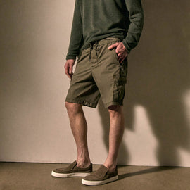 Parachute Poplin Cargo Short in Birch Pigment | James Perse Los Angeles