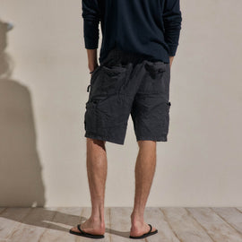 Parachute Poplin Cargo Short in Blue Noir Pigment | James Perse Los Angeles