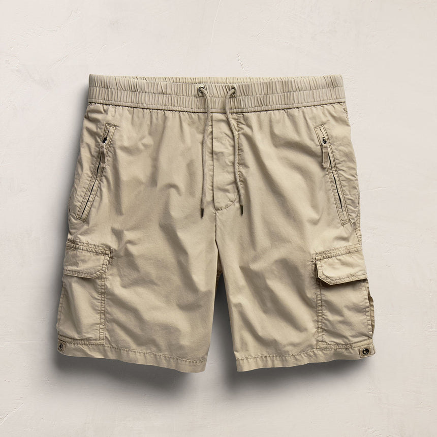 Parachute Poplin Cargo Short in Flax Pigment | James Perse Los Angeles