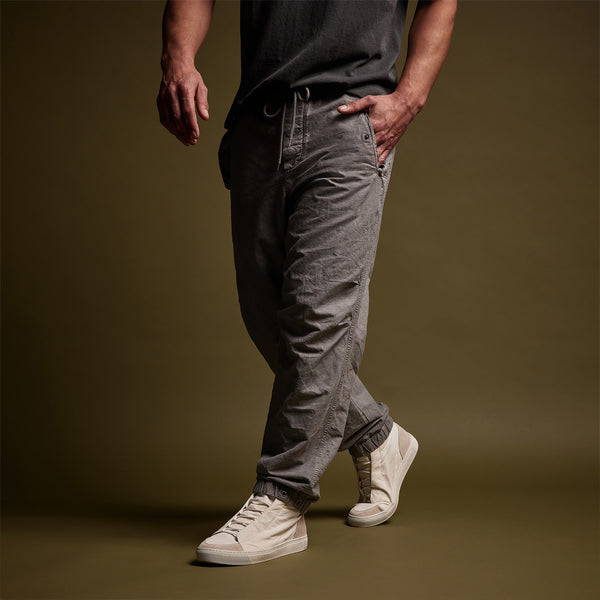 Textured Flight Pant in Silver Grey Pigment