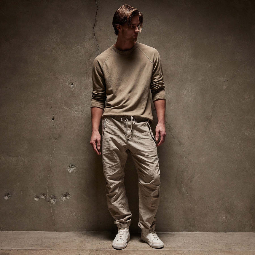 Cotton Hemp Flight Pant in Toast Pigment | James Perse Los Angeles