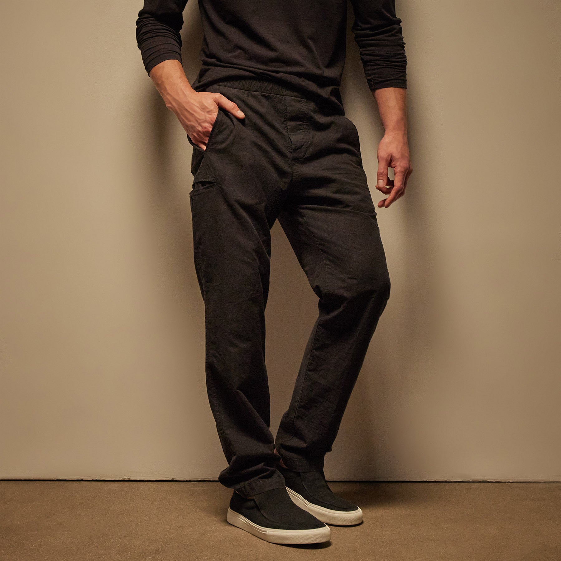 Textured Relaxed Pant - Black | James Perse Los Angeles