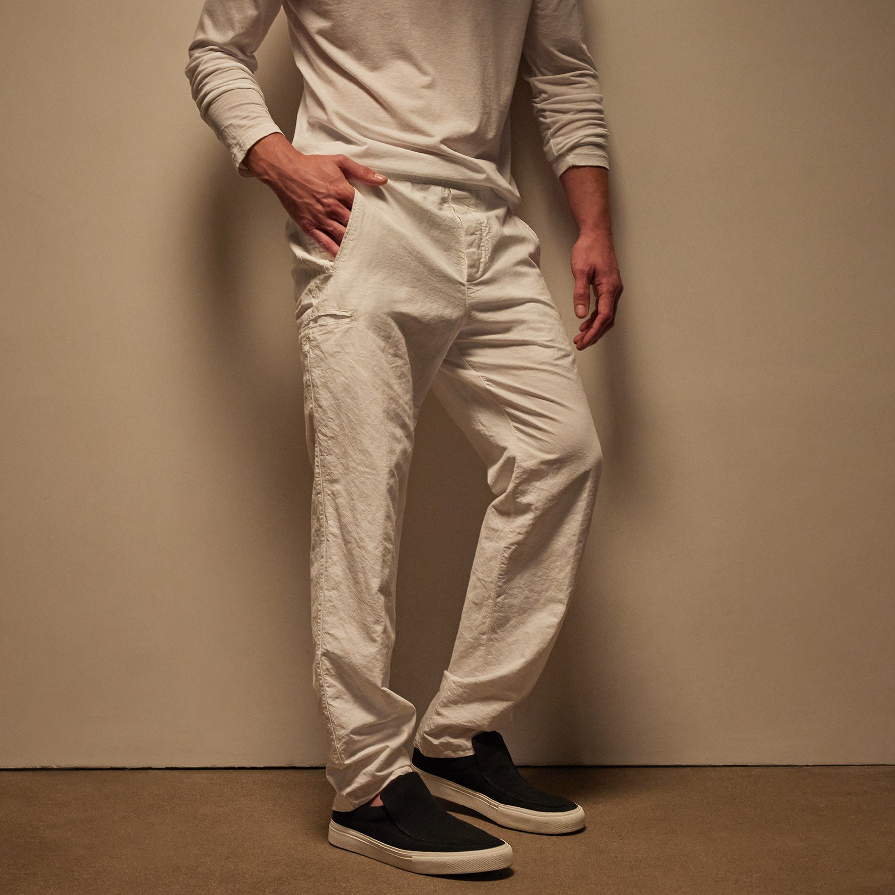 Textured Relaxed Pant in White | James Perse Los Angeles