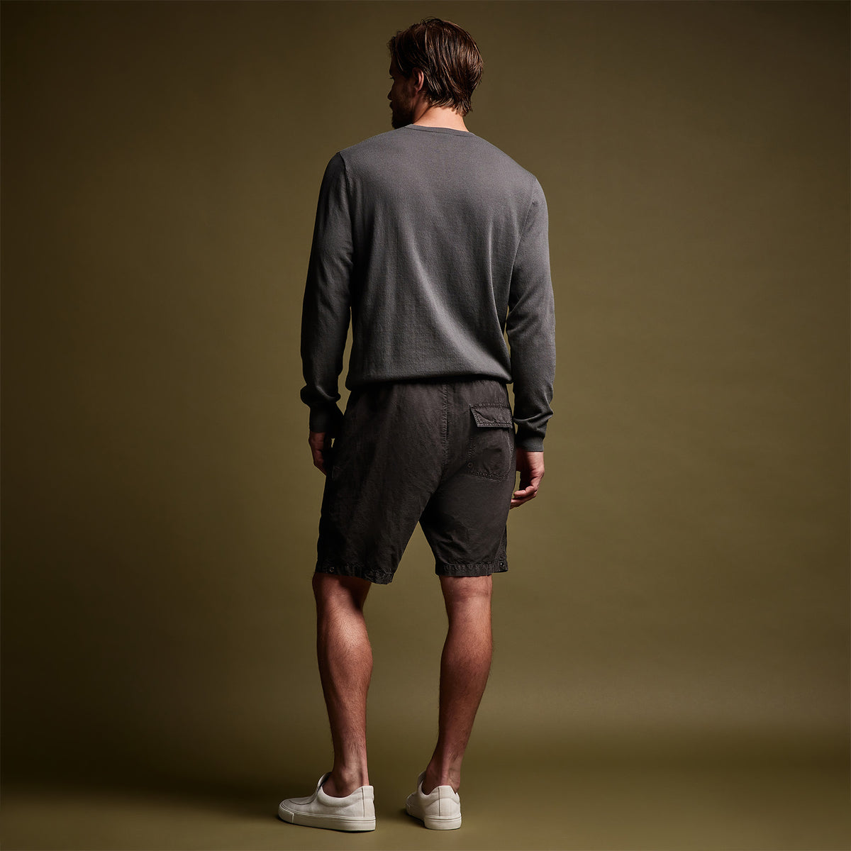 Textured Cotton Hemp Short in Magma Pigment | James Perse Los Angeles