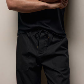 Fine Cotton Twill Patch Pocket Pant In Black | James Perse Los Angeles