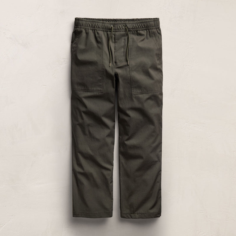 Fine Cotton Twill Patch Pocket Pant in Dark Olive | James Perse Los Angeles