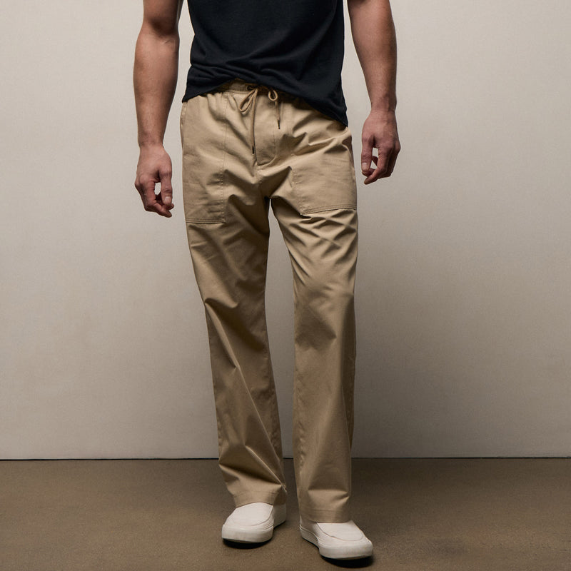 Fine Cotton Twill Patch Pocket Pant In Light Khaki | James Perse Los Angeles