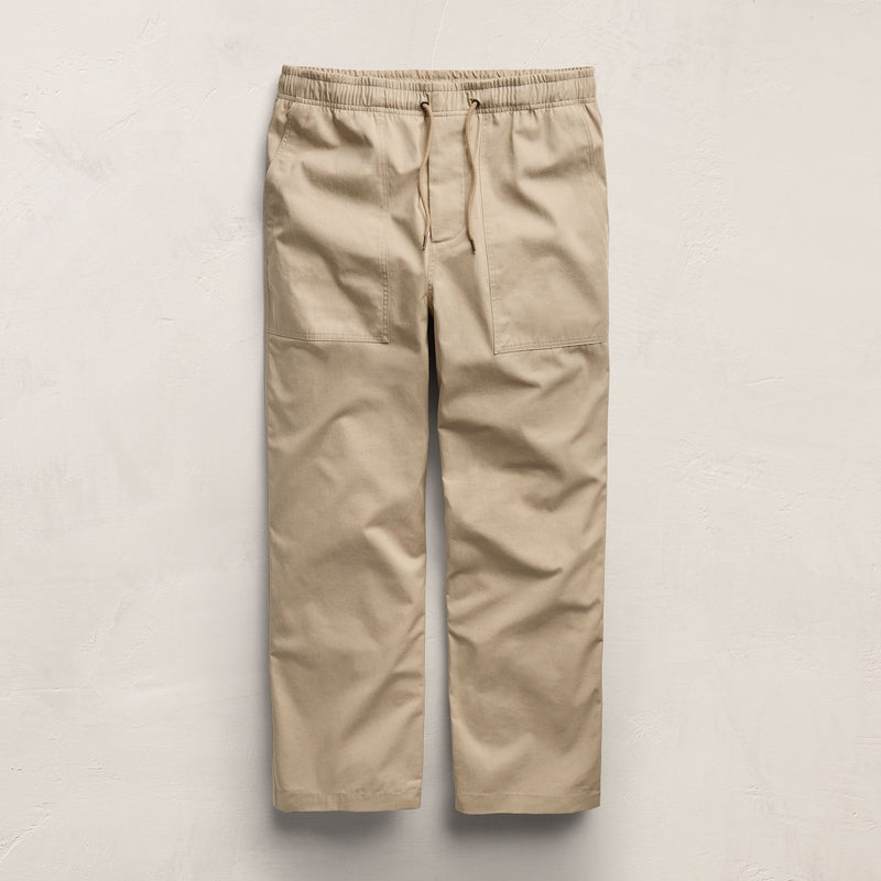 Fine Cotton Twill Patch Pocket Pant in Light Khaki | James Perse Los Angeles