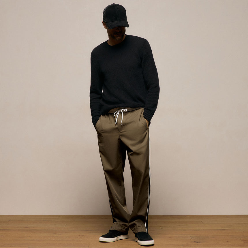 Elevated Cotton Twill Track Pant in Light Olive/Black/White | James Perse Los Angeles