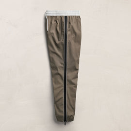 Elevated Cotton Twill Track Pant in Light Olive/Black/White | James Perse Los Angeles