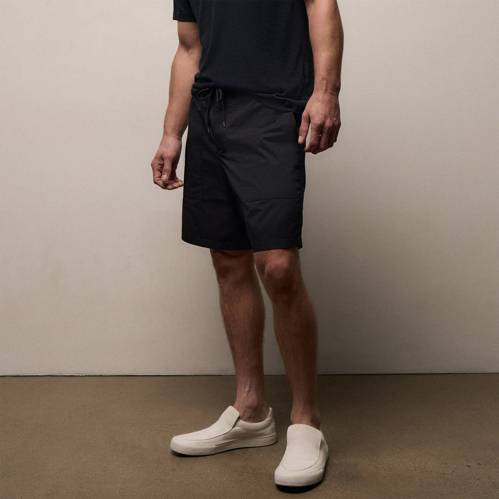 Fine Cotton Twill Patch Pocket Short In Black | James Perse Los Angeles