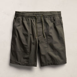 Fine Cotton Twill Patch Pocket Short in Dark Olive | James Perse Los Angeles