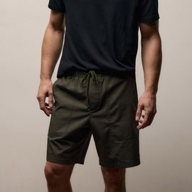 Fine Cotton Twill Patch Pocket Short In Dark Olive | James Perse Los Angeles
