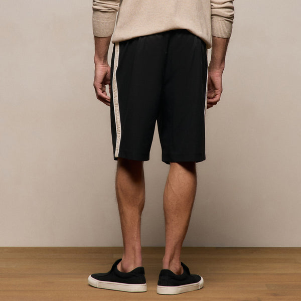 Elevated Cotton Twill Track Short in Black/Latte/White | James Perse Los Angeles