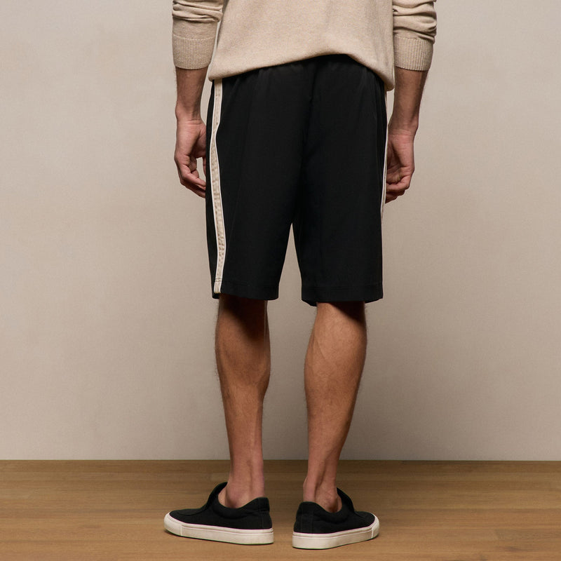 Elevated Cotton Twill Track Short in Black/Latte/White | James Perse Los Angeles