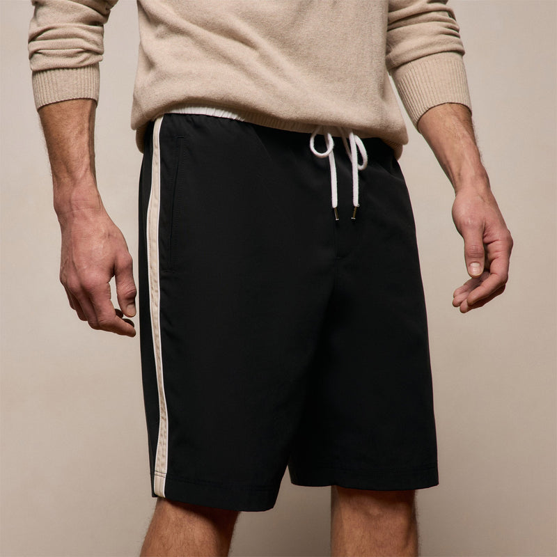 Elevated Cotton Twill Track Short in Black/Latte/White | James Perse Los Angeles