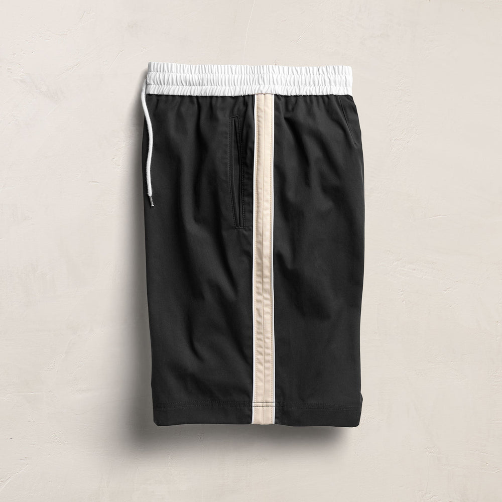 Elevated Cotton Twill Track Short in Black/Latte/White | James Perse Los Angeles