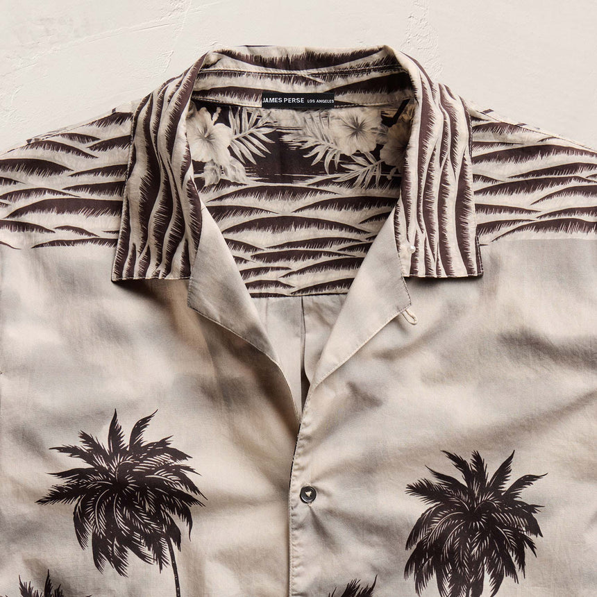 Palm Printed Shirt in Stone | James Perse Los Angeles